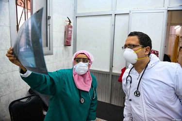Mesir Tangkap Seorang Dokter Karena Mengkritik Perdana Menteri di Facebook